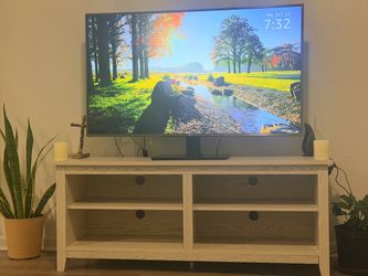 LG 55” 4K UHD HDR Smart LED TV – Model 55UJ6540 (2017)