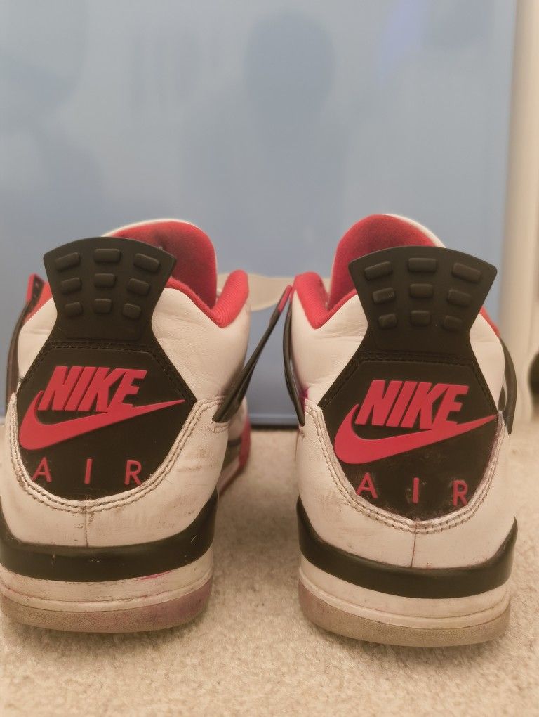 Nike Air Jordan Retro Red White