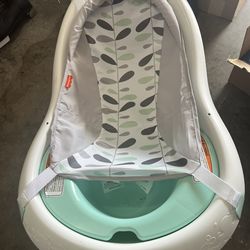 Fisher-Price Baby to Toddler Bath 4-in-1 Sling ‘n Seat Baby Tub