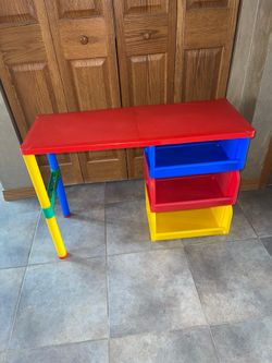 Kids Desk/Storage Shelf