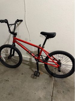 Custom built trick/bmx bike