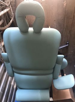 Touch American Stationary Face Body Treatment Massage Table with Chair