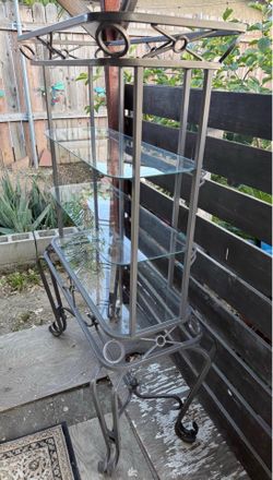 Glass metal display