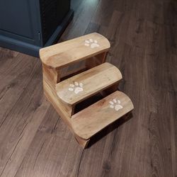 Cute Wood Dog Steps