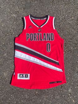 Adidas NBA Portland Trail Blazers Damian Lillard Jersey Youth Size Medium