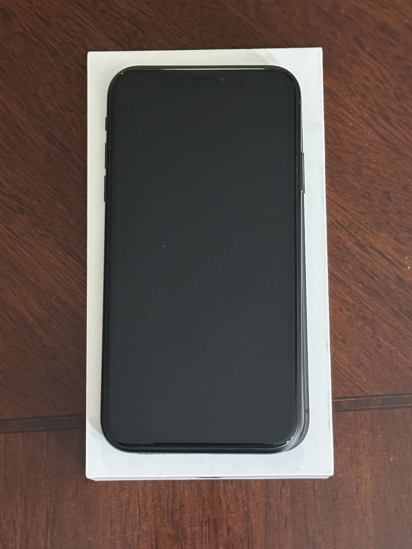 Apple iPhone XR,128GB, Black - Unlocked