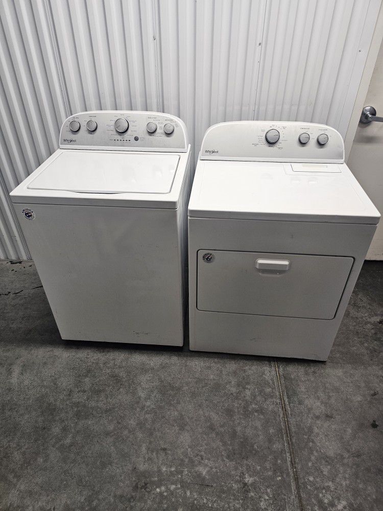 Whirlpool Electric Washer And Dryer Set 