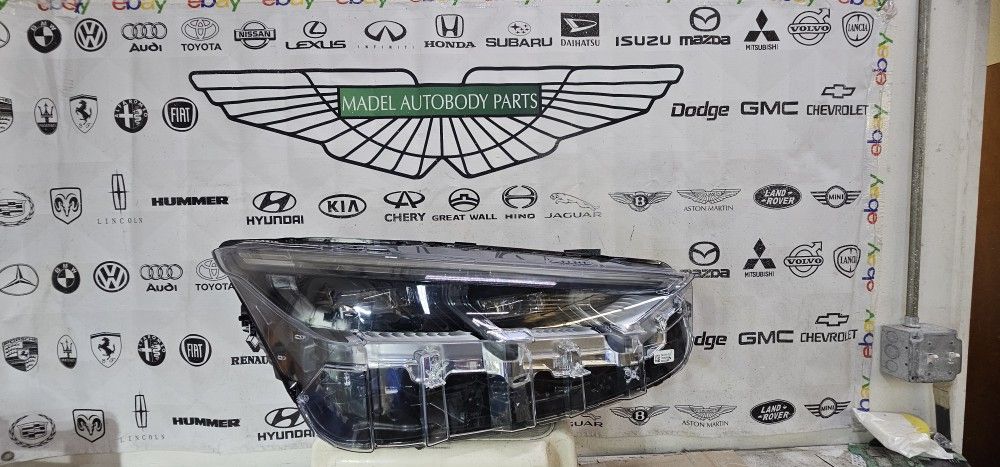 2021-2023 MUSTANG MACH E LED HEADLIGHT OEM- RIGHT PASSENGER SIDE