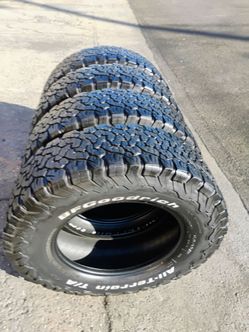 BFGoodrich all terrain A/T LT275/70/18"