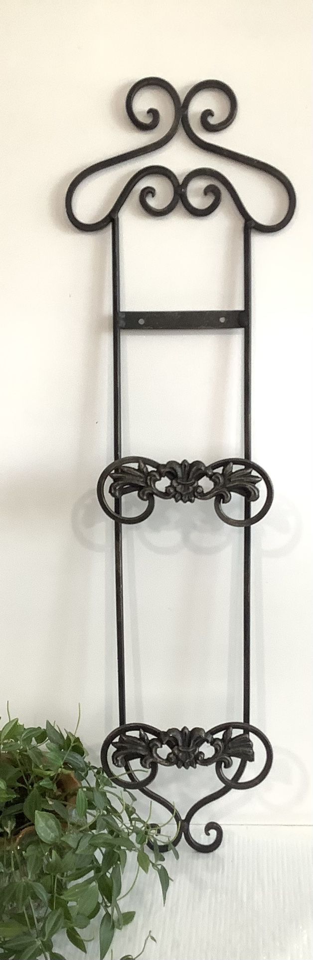 Wrought Iron Wall Rack with Scroll Design – 29”.5” Tall