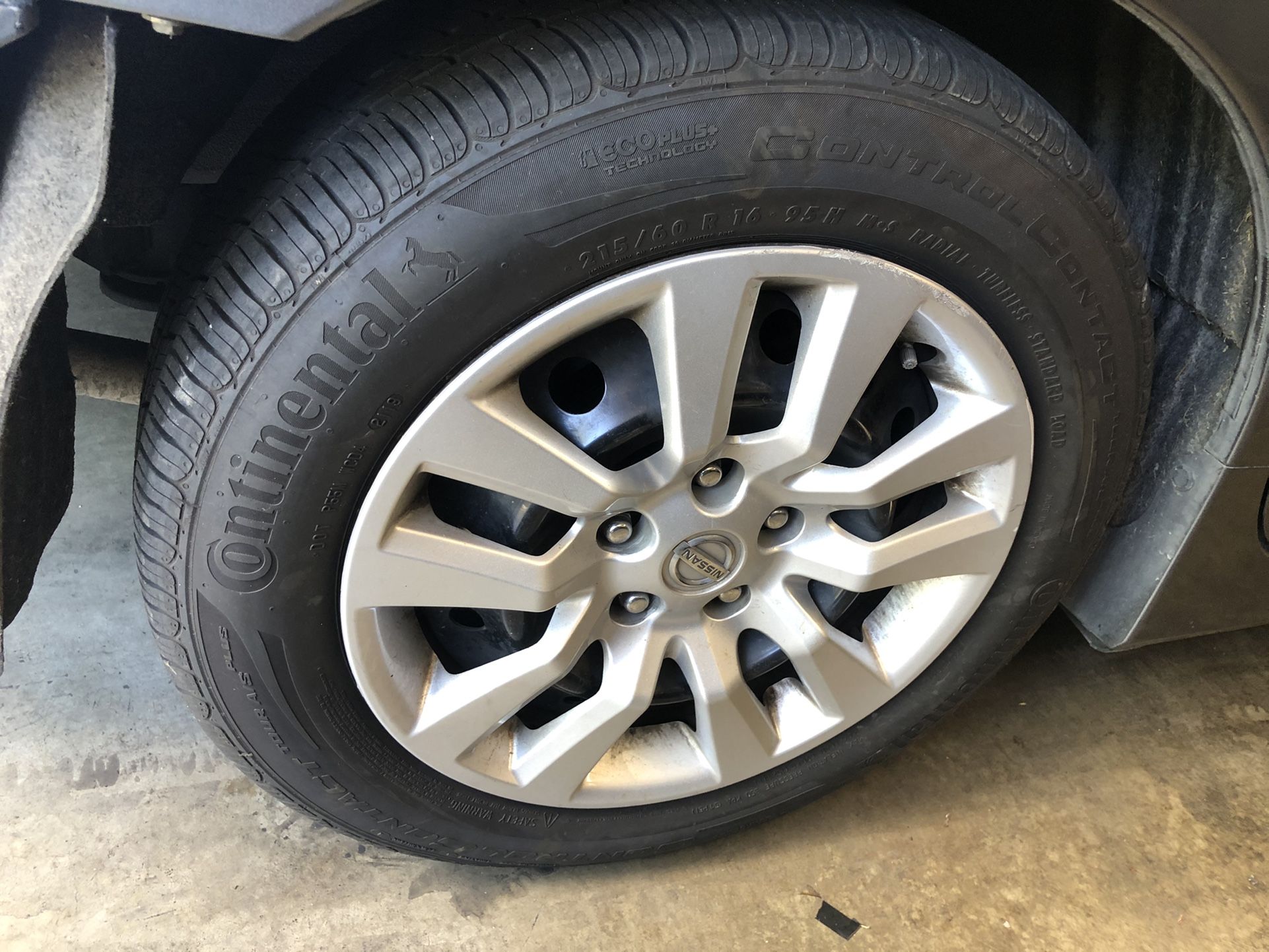 Nissan Altima Wheels N Tires