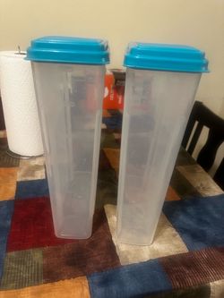 Plastic cereal containers
