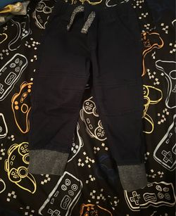 navy blue Cat & Jack jogger pants 18m