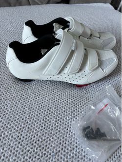 cycling shoes