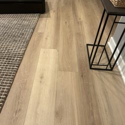 4 Boxes of New Flooring (just Shy of 100square Feet)