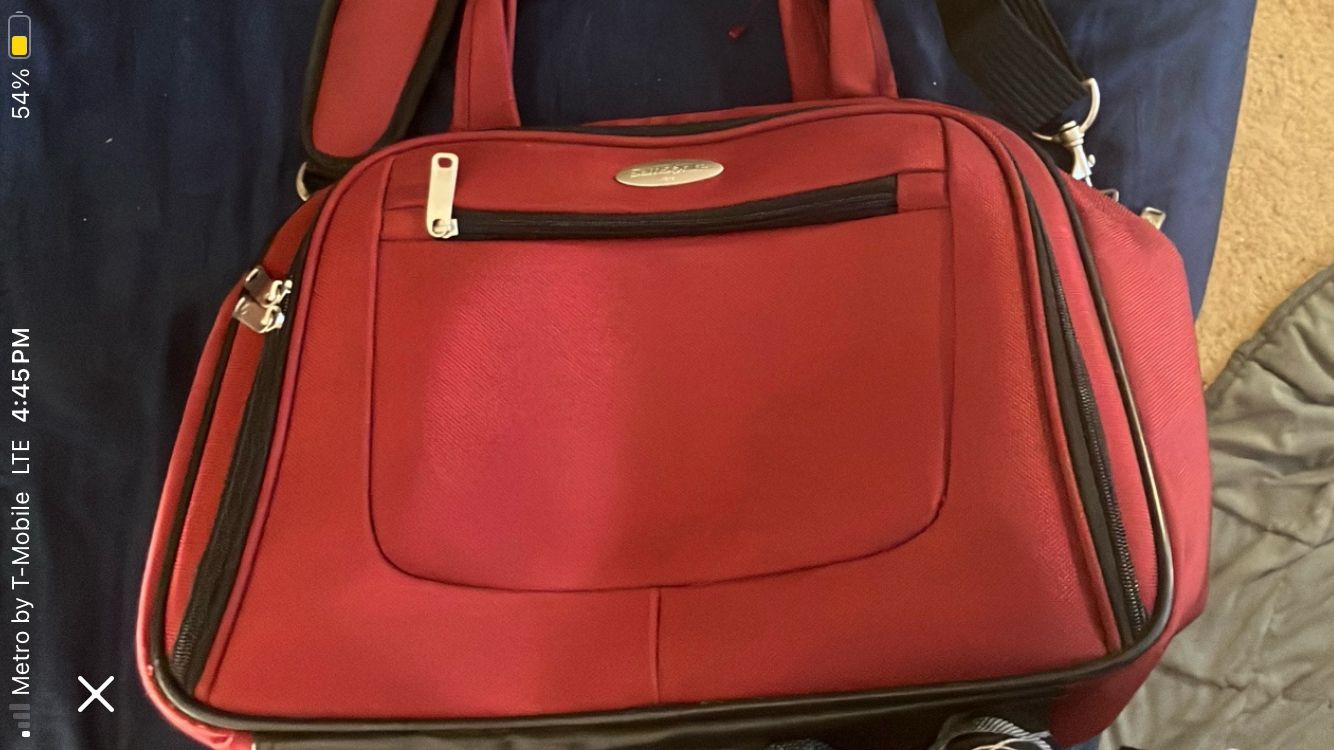 Samsonite 1910 Medium Suitcase