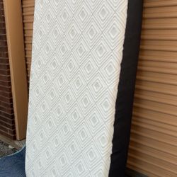 Full Size Mattress 