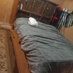 Handmade Wooden Queen Size Bed 