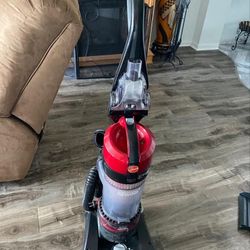 Hoover vacuum