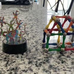2 Sets Of Magnetic Toys