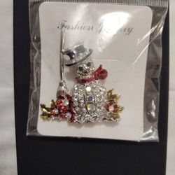New! Cute  Snowman  Pin/ /$3