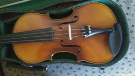 sarasate violin since 1882