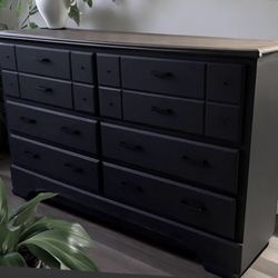 Large Black 6 Drawer Dresser / Credenza  / TV Console