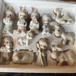 Precious Moments Mini Nativity Set E2395 - Come Let Us Adore Him