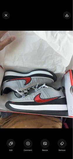 Nike Low-Top Sneakers Gray Red Black