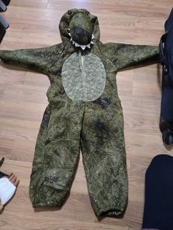 Crocodile costume 3-5