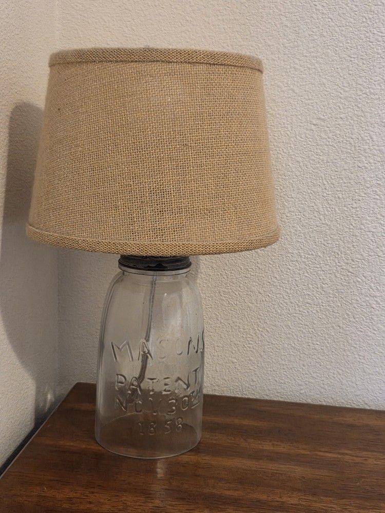 Mason Jar Lamp