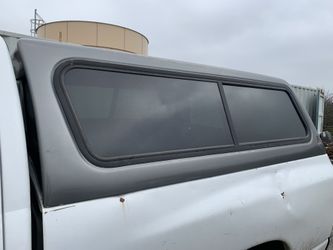 07 Dodge Ram  Camper Shell