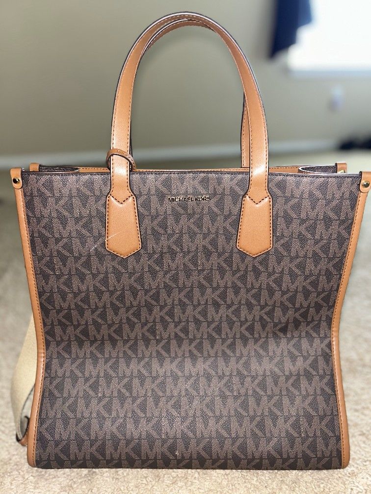 NWT Michael KORS Bag