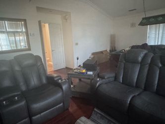 Sectional like new