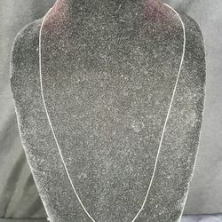 14k White Gold Necklace 