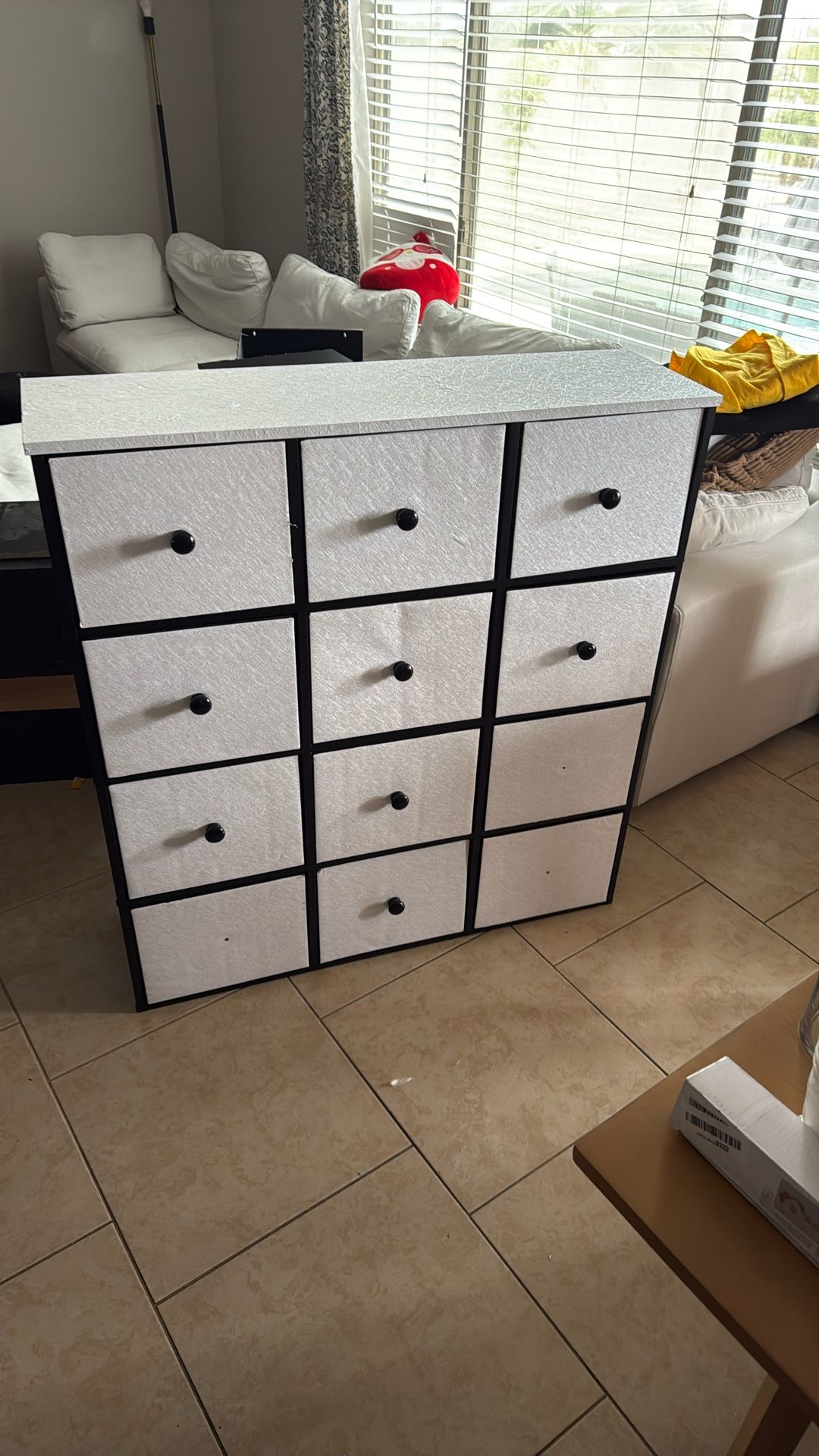 12 Bin Storage Drawer Dresser