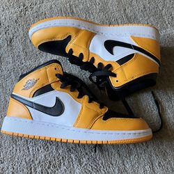 Jordan 1 Mid (6Y)