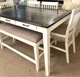 Dining Set
