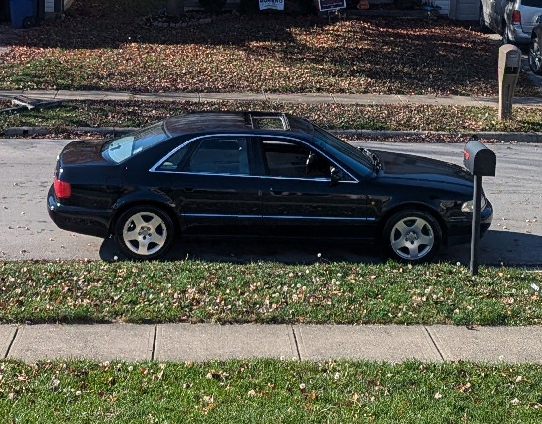 Audi A8 Quattro