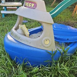 Tuggy Boat Sand Box