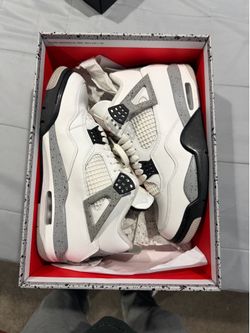 Jordan 4 White Cement size 9