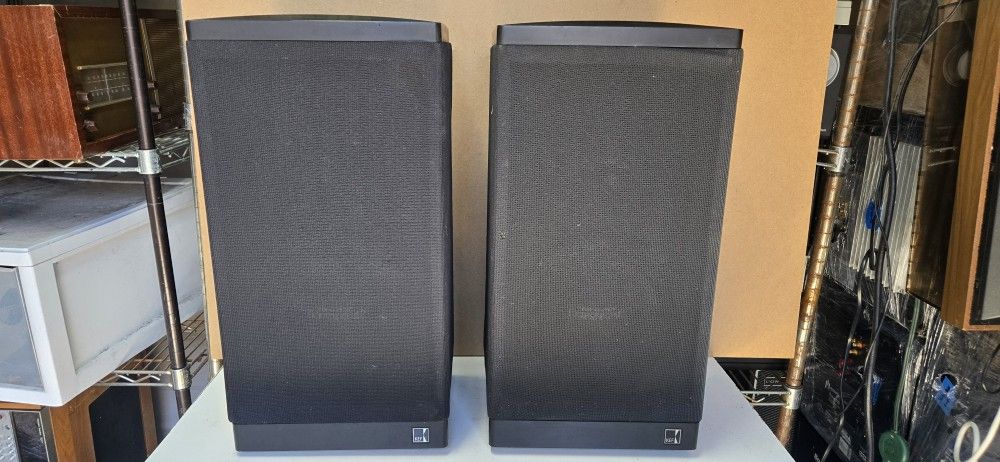 Speakers Kef 303 Serie II Type SP1147 (Made In England)