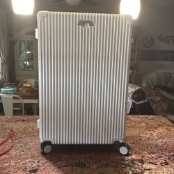 Nobl Luggage NEW!