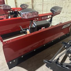 Selling Western Snow Plows Tailgate Spreaders Skid Steer Prodigy Snow Plows SnowEx Speedwing Boss Fisher Tornando Bobcat Scag Saltdogg Trailers Dumps 