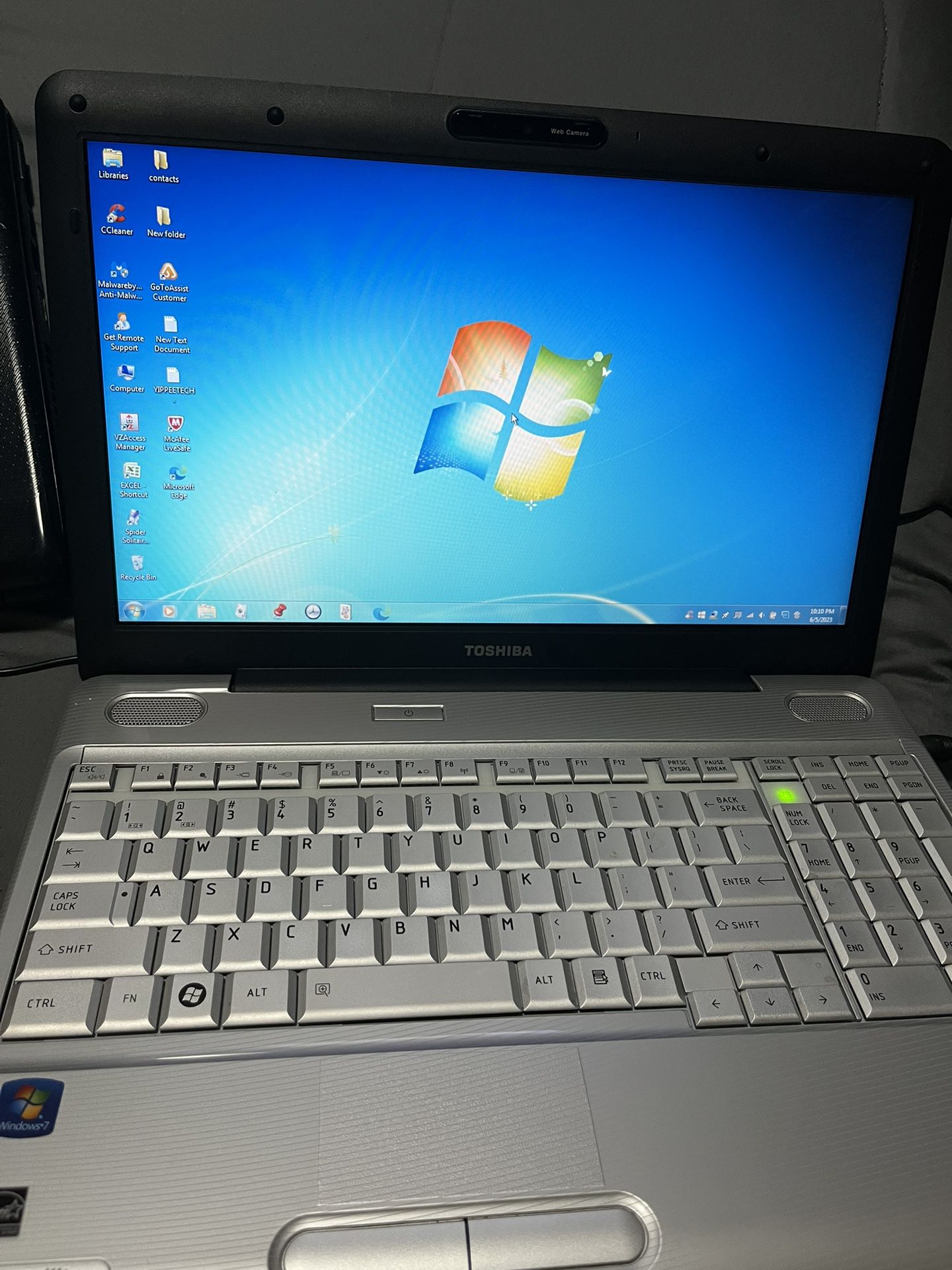 2 Toshiba Laptops Great Condition