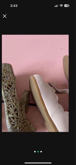 Brand New Toddlers Girls Beautiful both sandals together only size 21