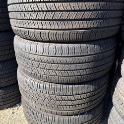 255/60r18 Goodyear Tires Con 80% De Vida Las 4