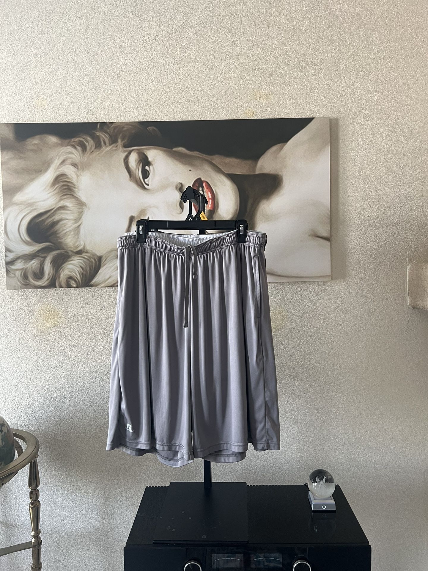 Men’s Shorts/ Excellent Price And Condition!