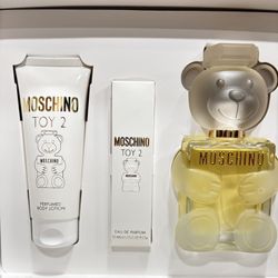 Moschino Toy 🧸 2 Perfume Set