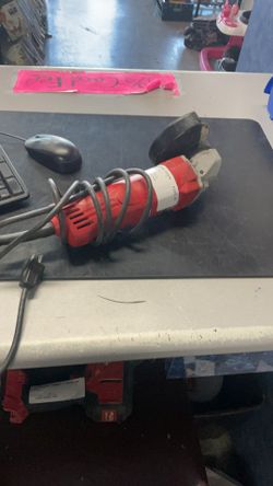 Milwaukee Corded Grinder